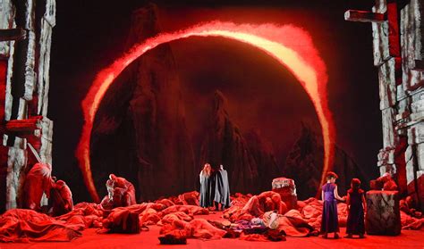 Norma -  Tragedy And Triumphant Aria Intertwine In Bellini's Masterpiece